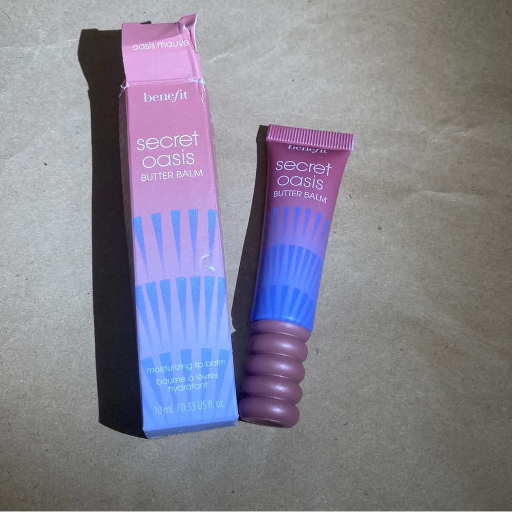 Benefit lip balm